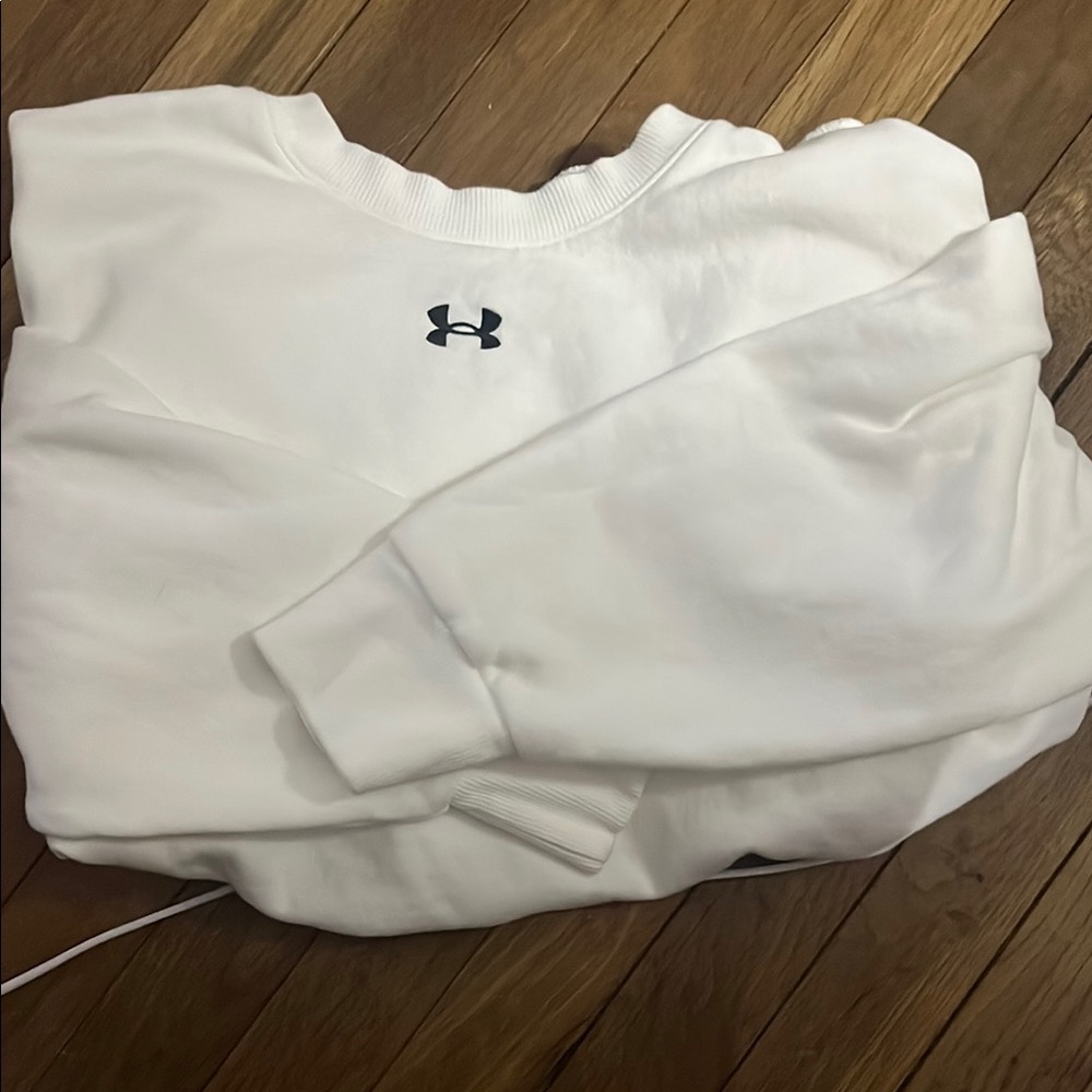 Under Armour White Sweatshirt Crewneck